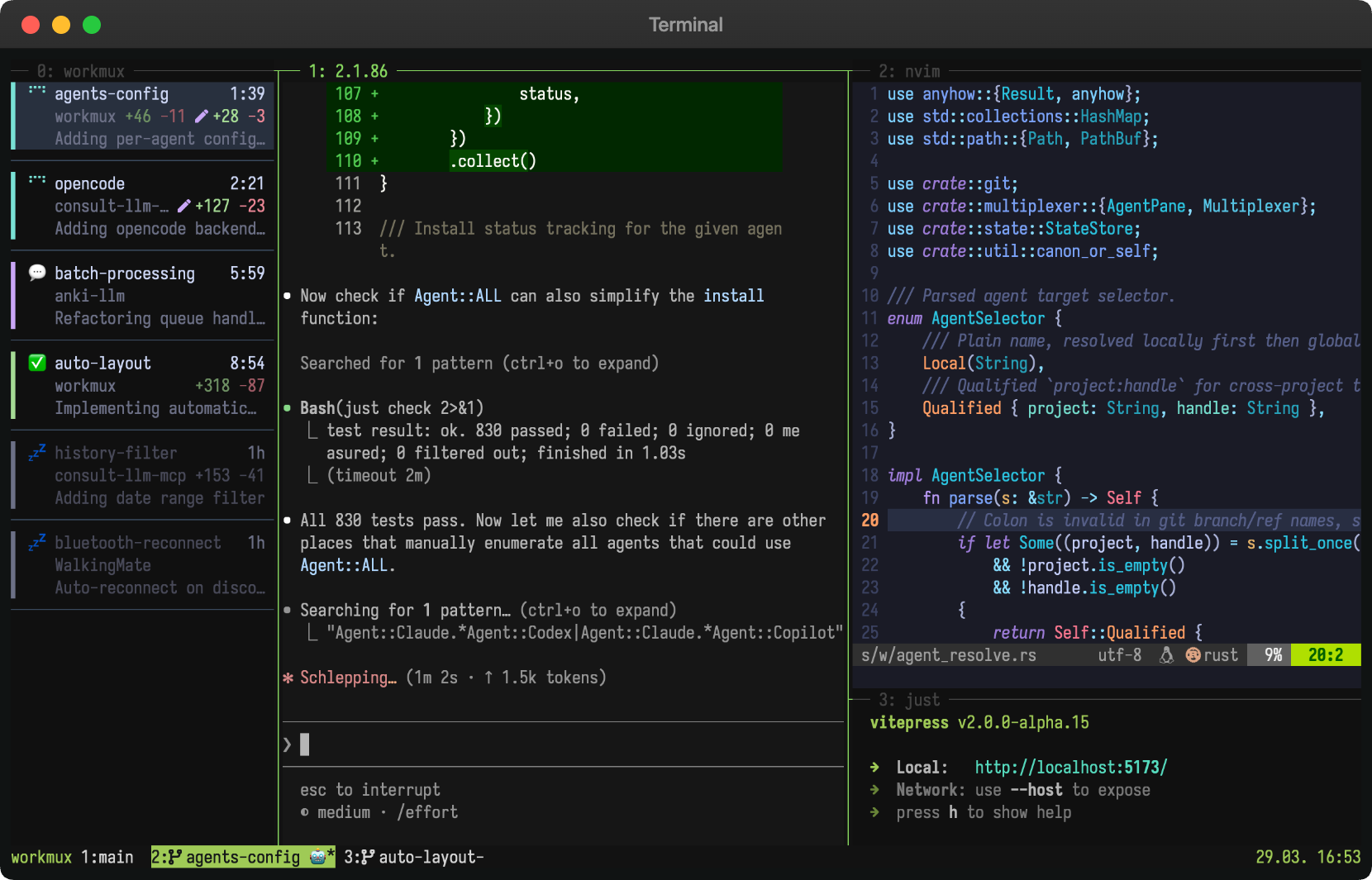 Скриншот workmux: параллельные задачи в окнах tmux