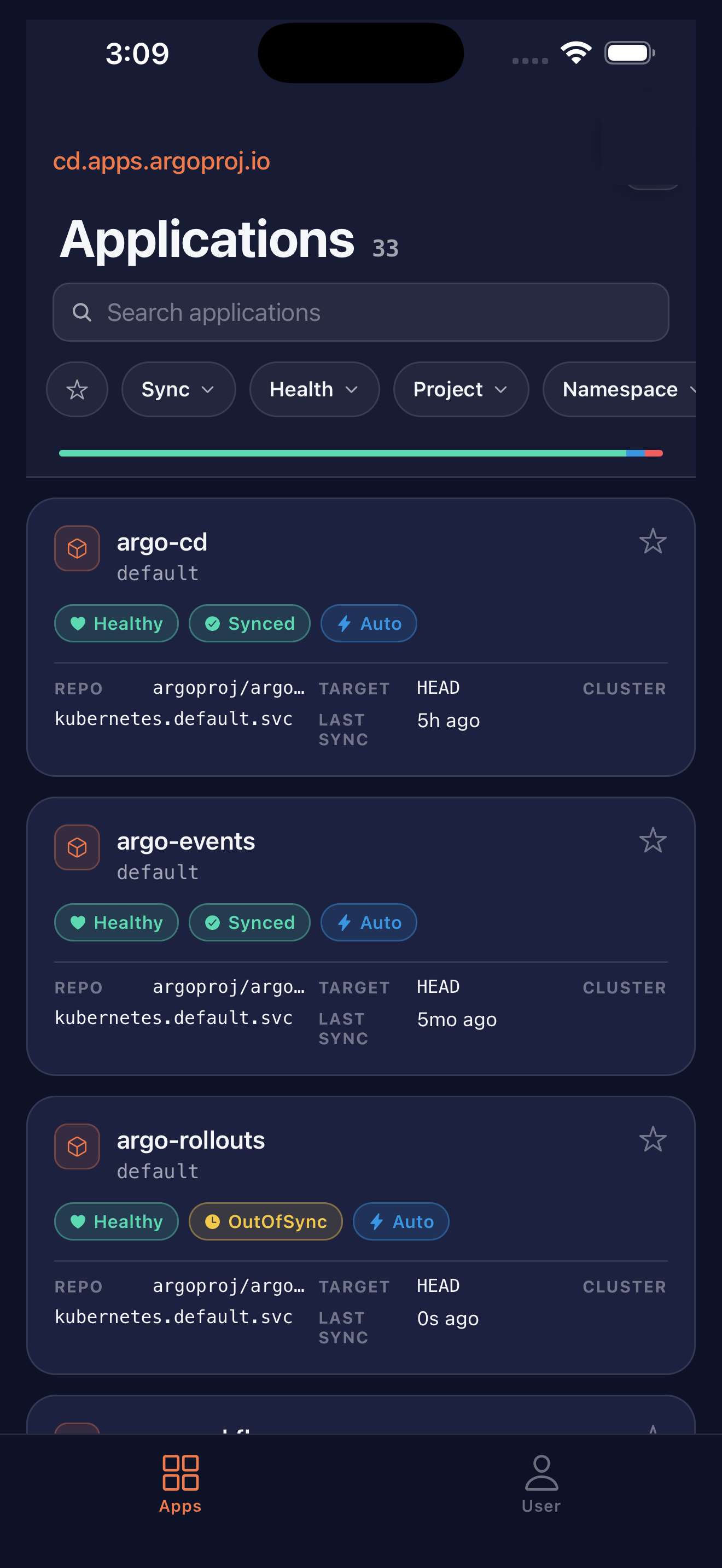 Список приложений Argo CD в мобильном интерфейсе